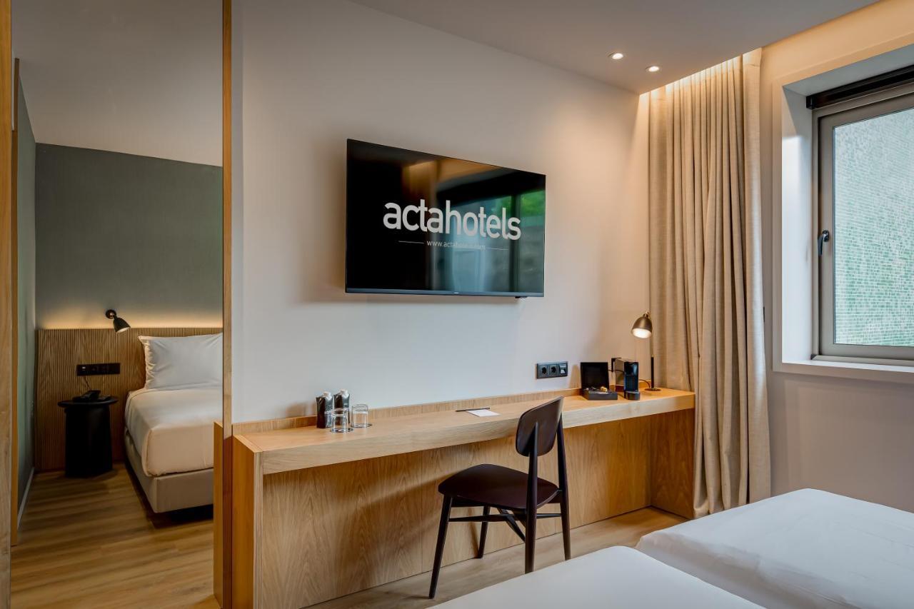 Acta The Clover Porto Exterior foto