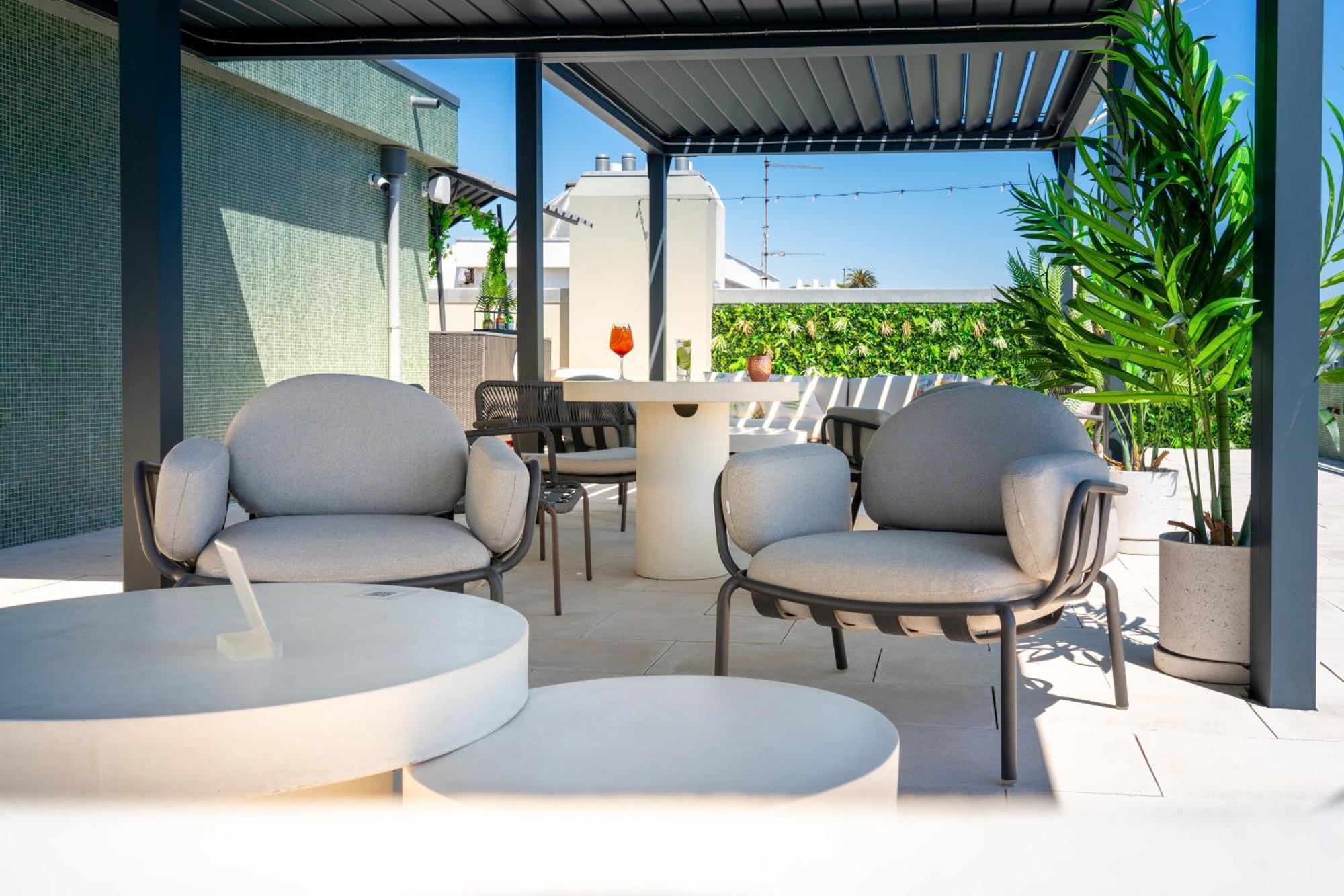 Acta The Clover Porto Exterior foto